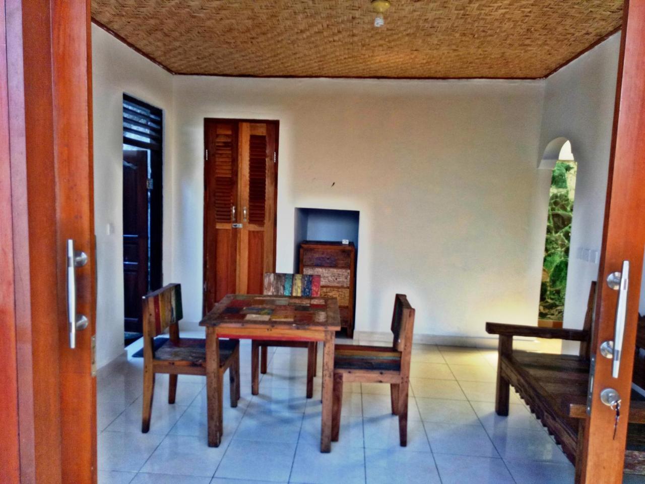 Bed and Breakfast Suandi House à Ubud Extérieur photo